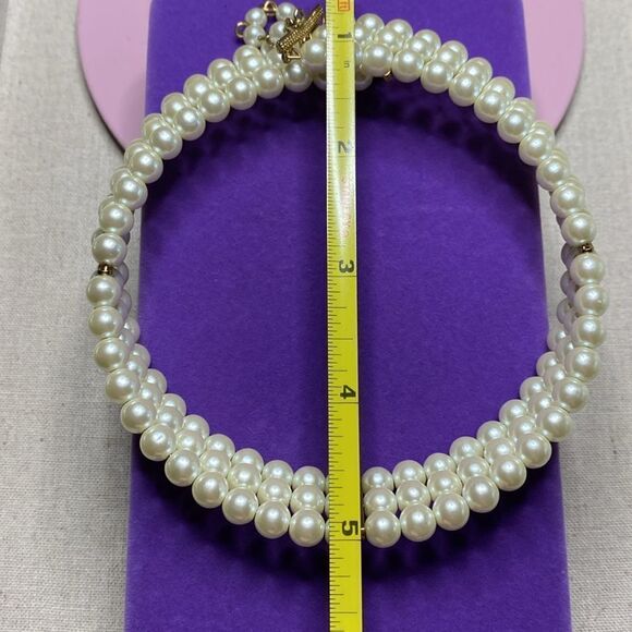💛 Vintage Gold Plated Triple Strand Faux Pearl Choker Necklace - Picture 5 of 5